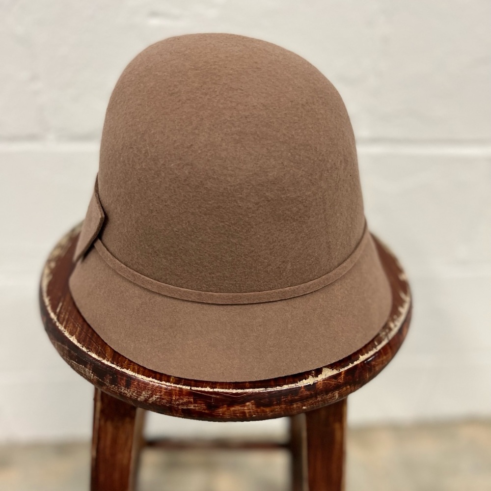 Betmar New York Dixie Wool Felt Cloche Hat - Picture 3 of 7